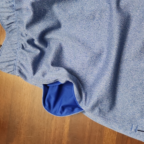 Nike womens shortd - Picture 3 of 4